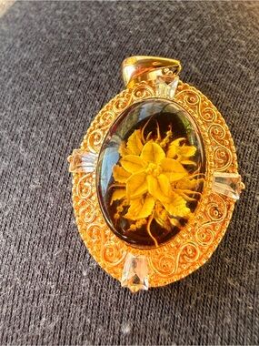 Vintage Amber Intaglio Pendant stamp 925 Sterling silver with gold overlay